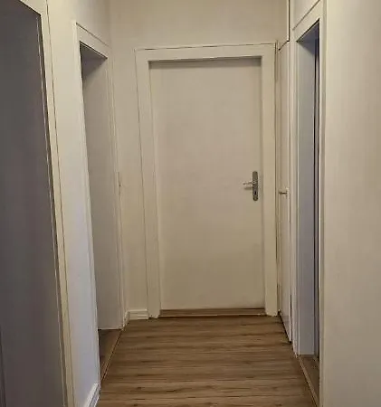 Ses12 1-og Rechts Monteurwohnung In Wolfsburgs Zentrum דירה וולפסבורג