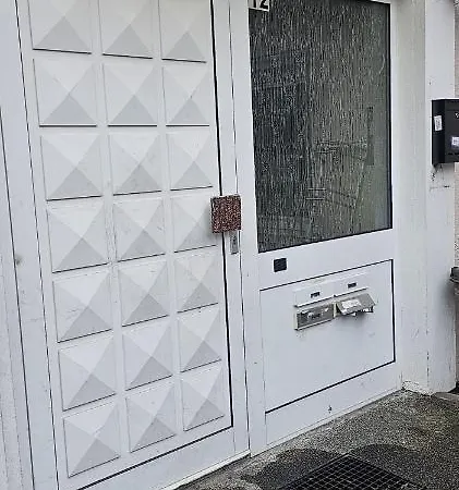 Ses12 1-og Rechts Monteurwohnung In Wolfsburgs Zentrum